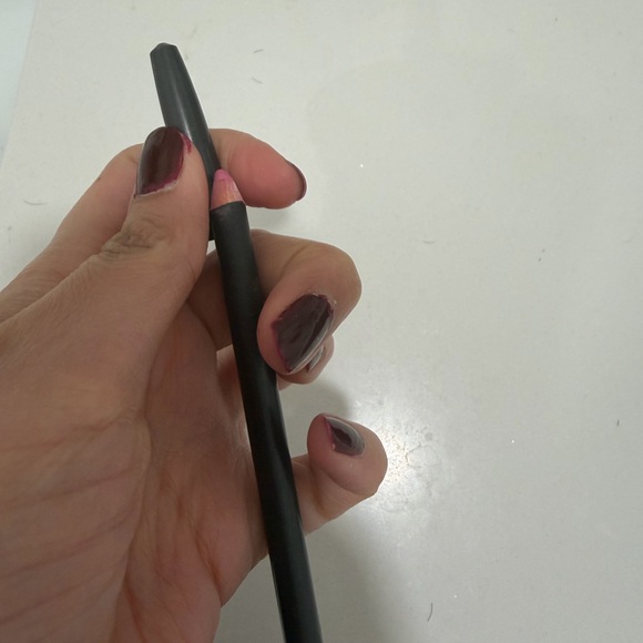 Mac Hip n happy liner - Picture 4 of 5